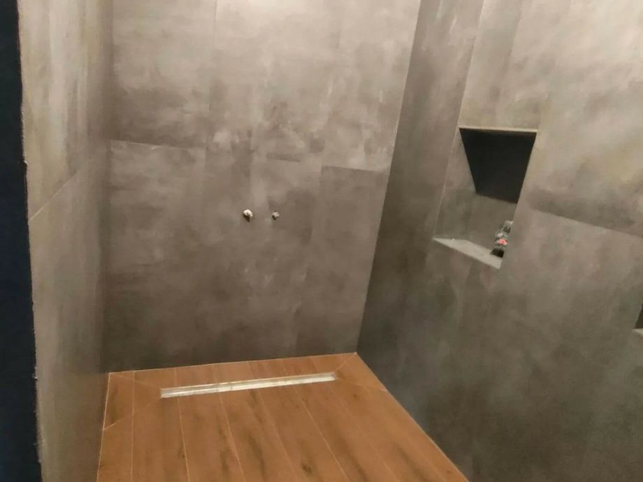 Укладка керамогранита в Санузле на 13 линии В.О. 6